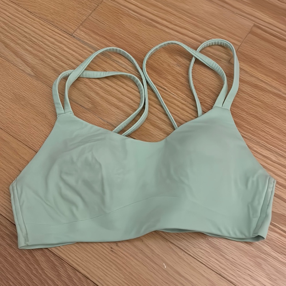 Lululemon Cloud bra